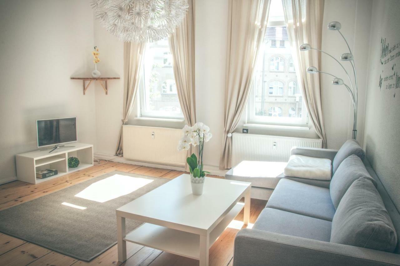 Ferienwohnung Erfurt -Fewo Eva ภายนอก รูปภาพ